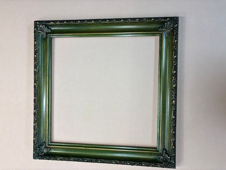 Rama drewniana oryginalna stara, zielona politura z ozdobami
